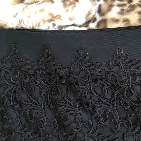 NWOT-   BLACK LACE FLOUNCE PENCIL SKIRT by WHBM - Picture 5 of 6